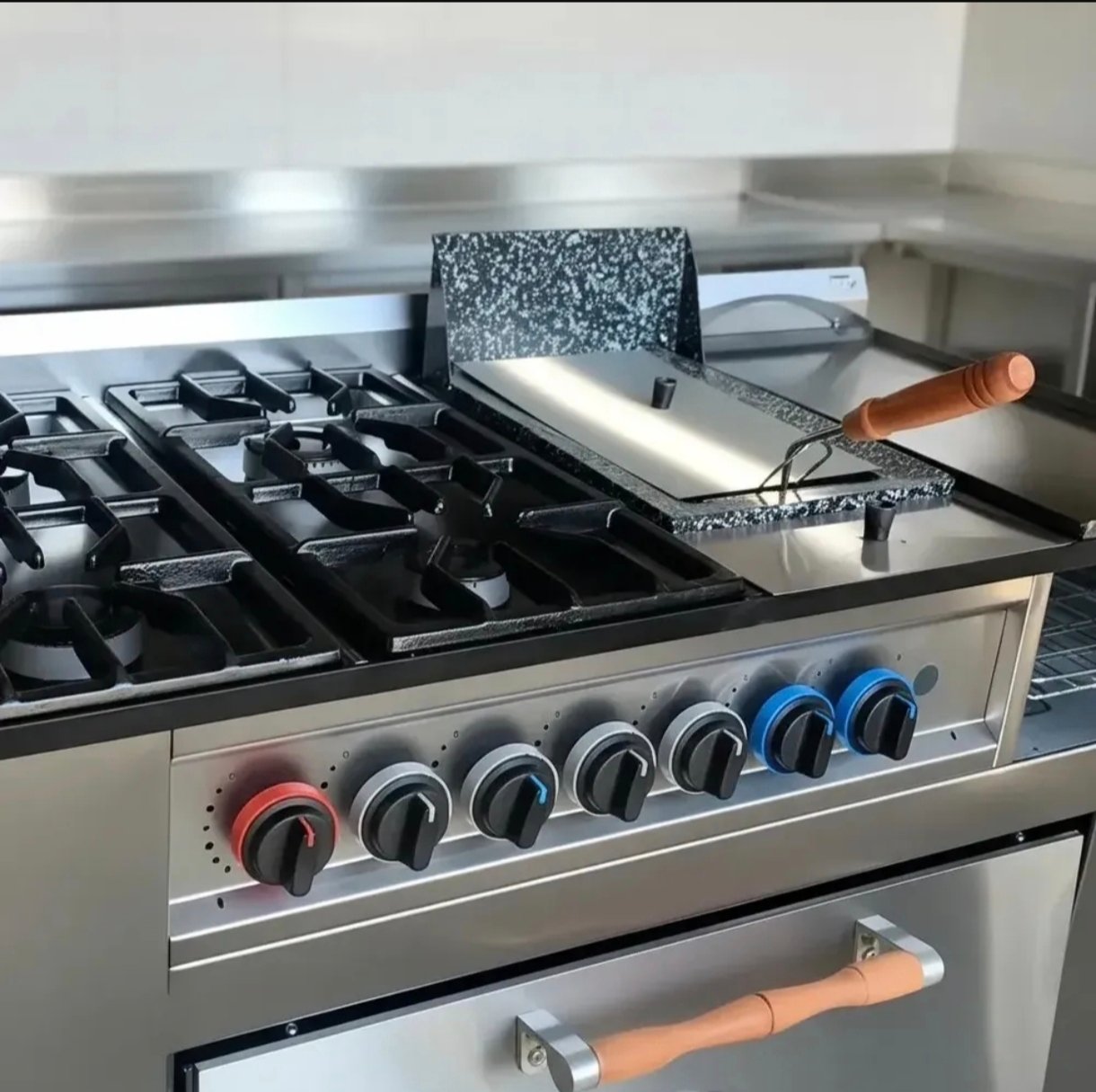 Cocina Industrial 4 en 1 - Imagen 2